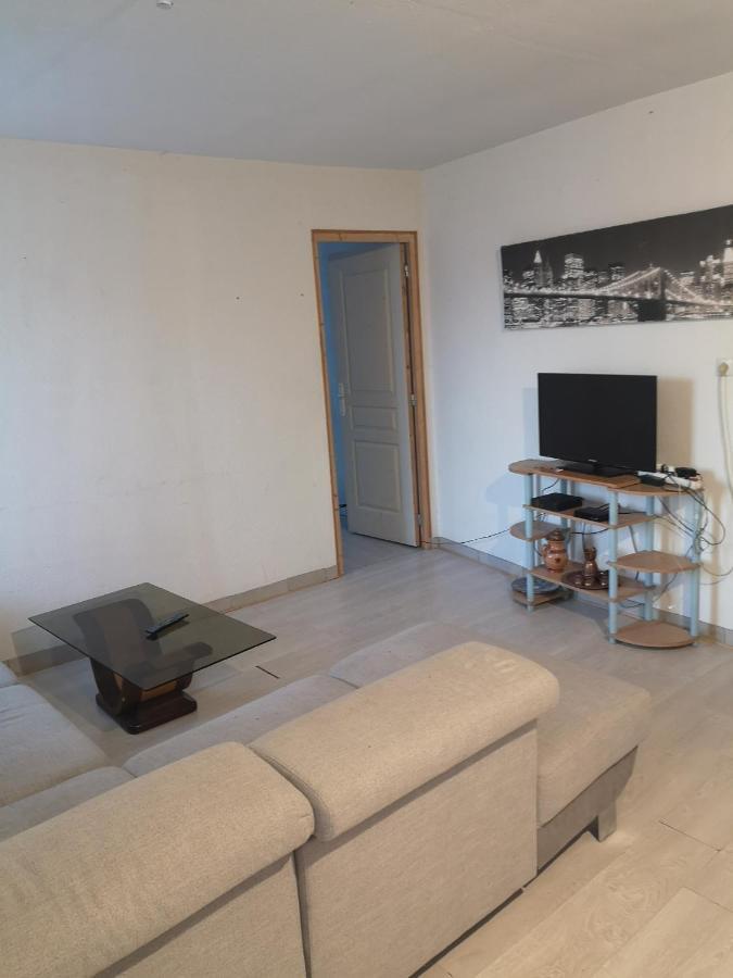 Apartmán F1 1Er Etage 3 Personnes Aubenas Exteriér fotografie